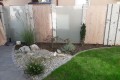 HPL-Platten + Glaselemente mit Granitpalisaden.jpg